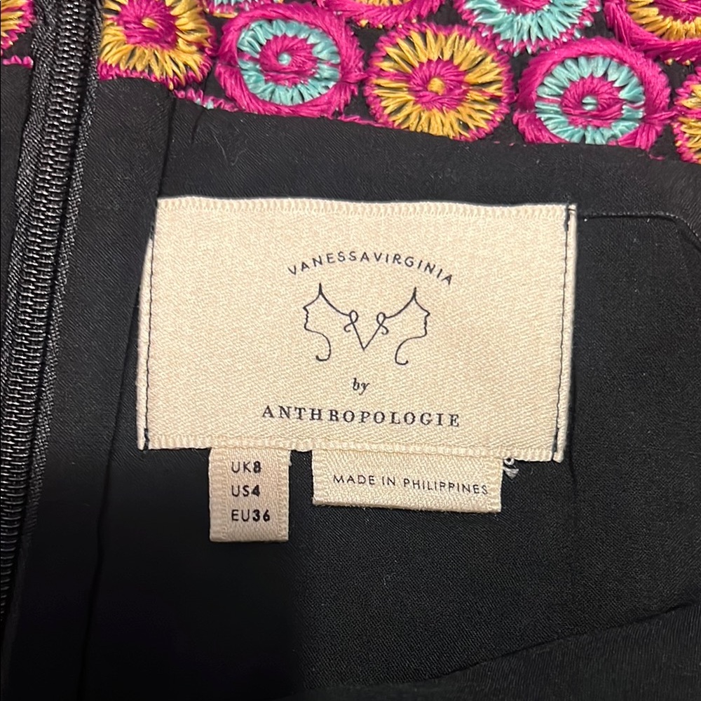 EUC Anthropologie Vanessa Virginia Moroccan Nights Embroidered  Pencil Skirt - Picture 7 of 10
